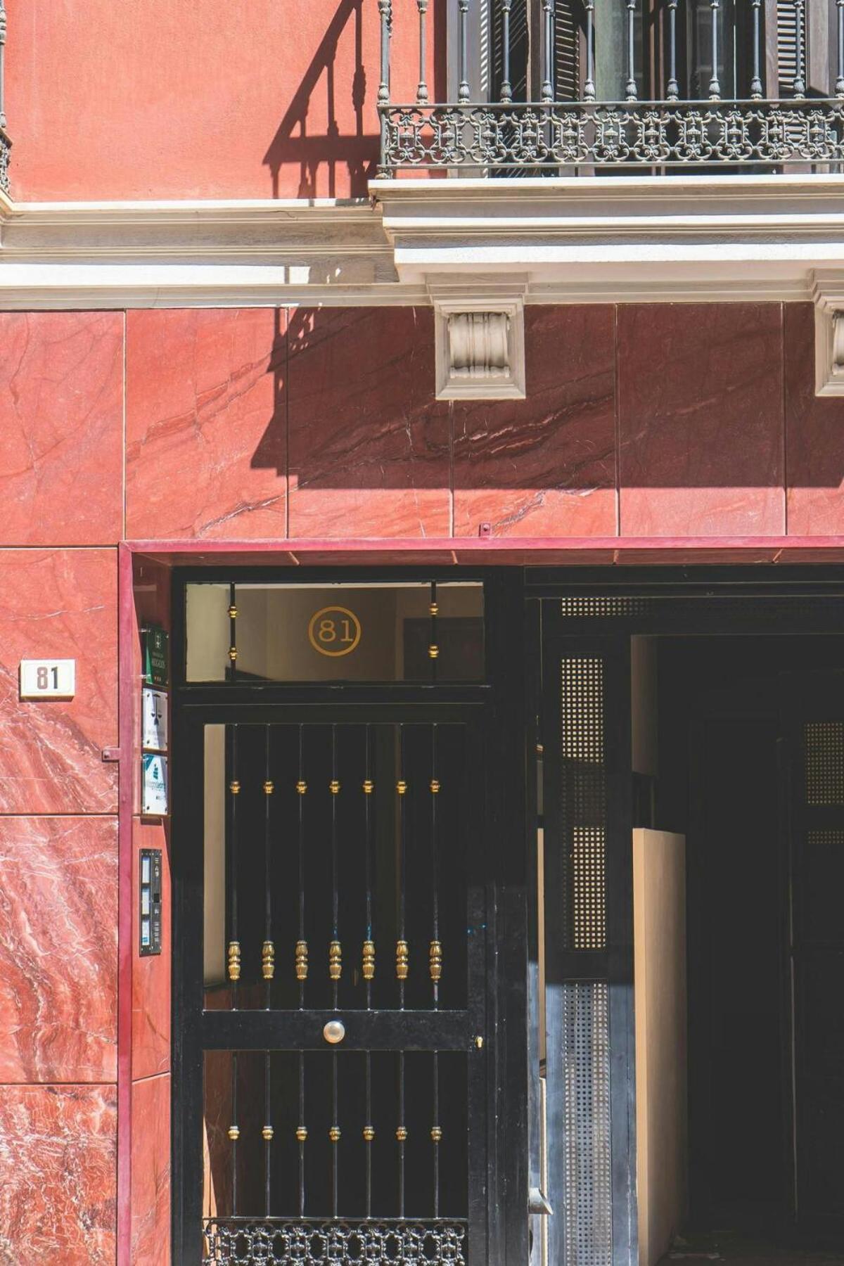 Centrico Apartamento En Calle Carreteria - Málaga Dış mekan fotoğraf